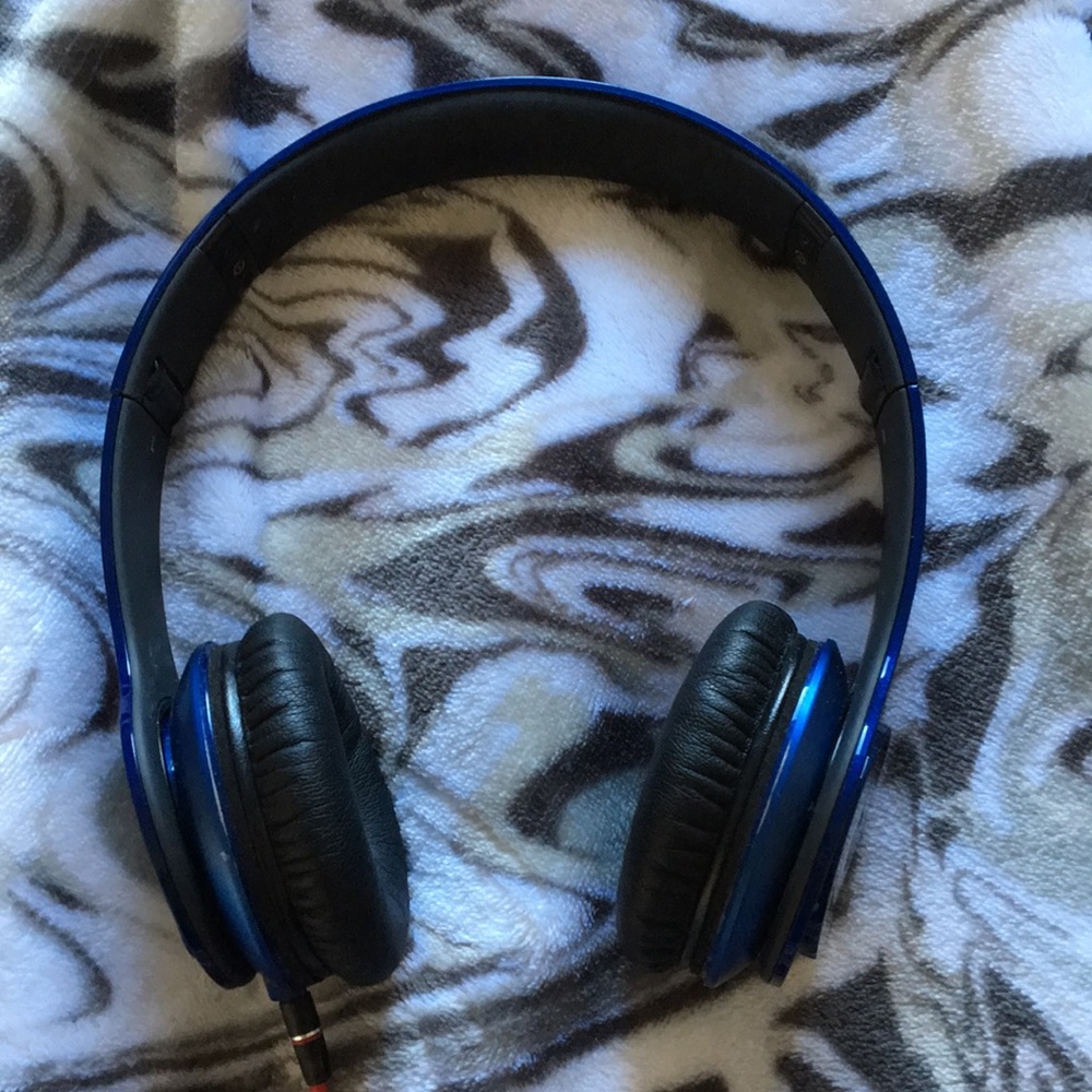 Beats - Picture 3 of 3